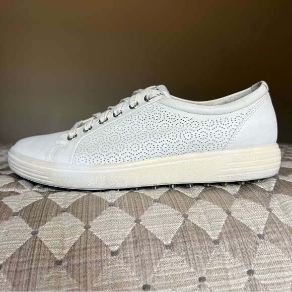 ECCO HydroMax Spikeless White Golf Shoes Women’s Size EU 40 US  9 - 9.5 Wide - Picture 1 of 15